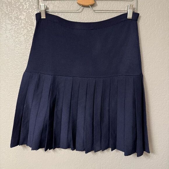 St. John Vintage Navy Blue Knit Pleated Skirt - Picture 2 of 5